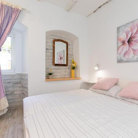 Studio Apartment Sisi Οπατία Εξωτερικό φωτογραφία